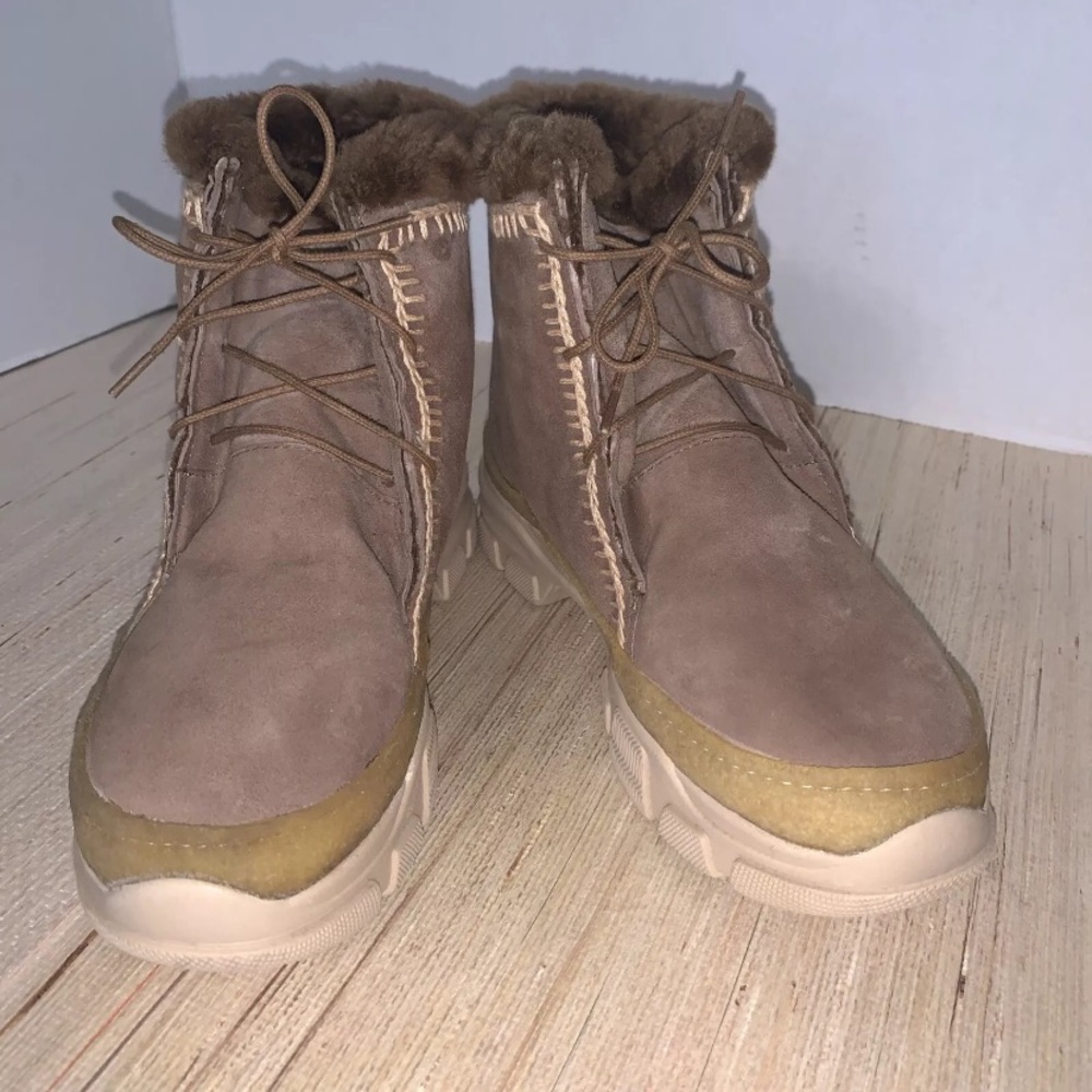 New Laidback London x Free People Remy Sz 5 Brown Sheepskin Lined Lace-Up Ankle